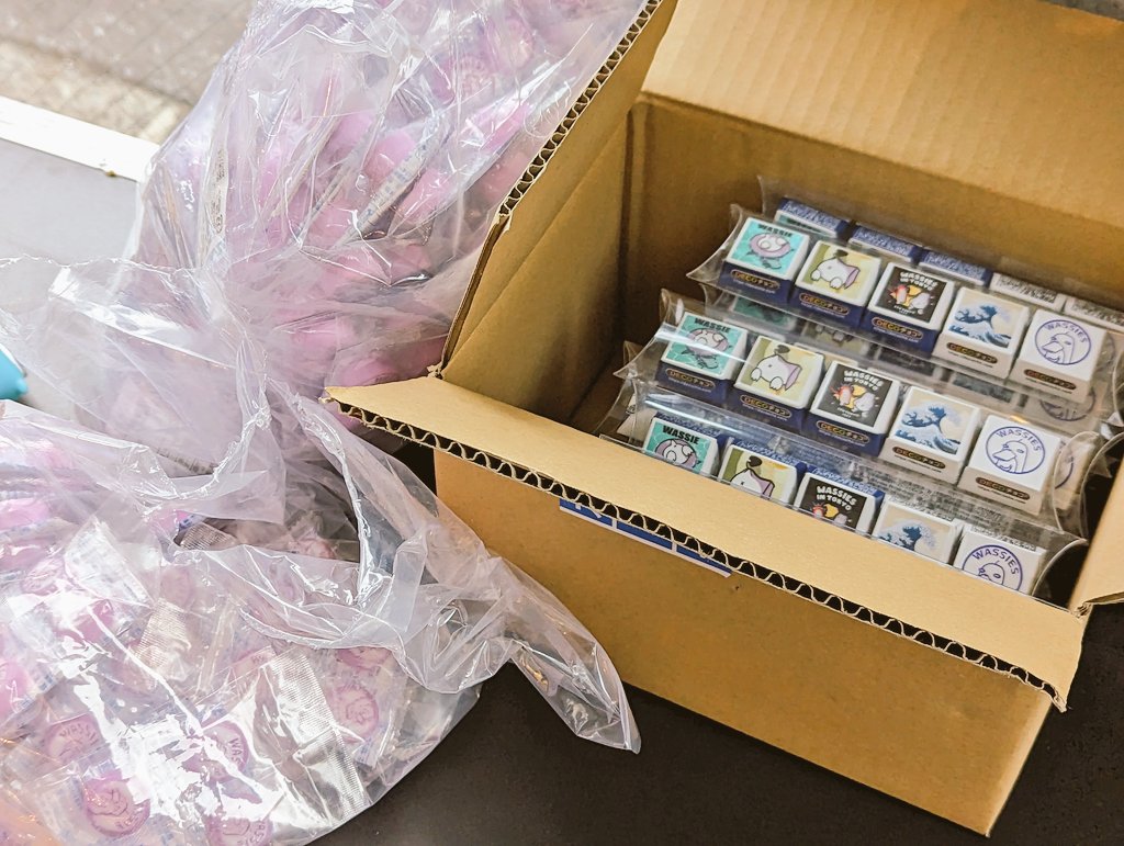 TsukinoWassie tweet media