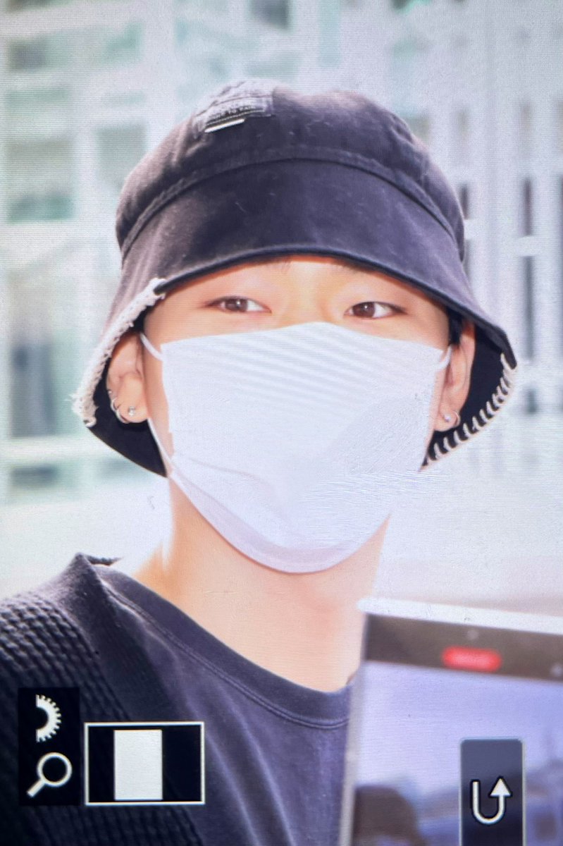 230414 ICN 깜냥이🐈‍⬛ #ZICO #지코