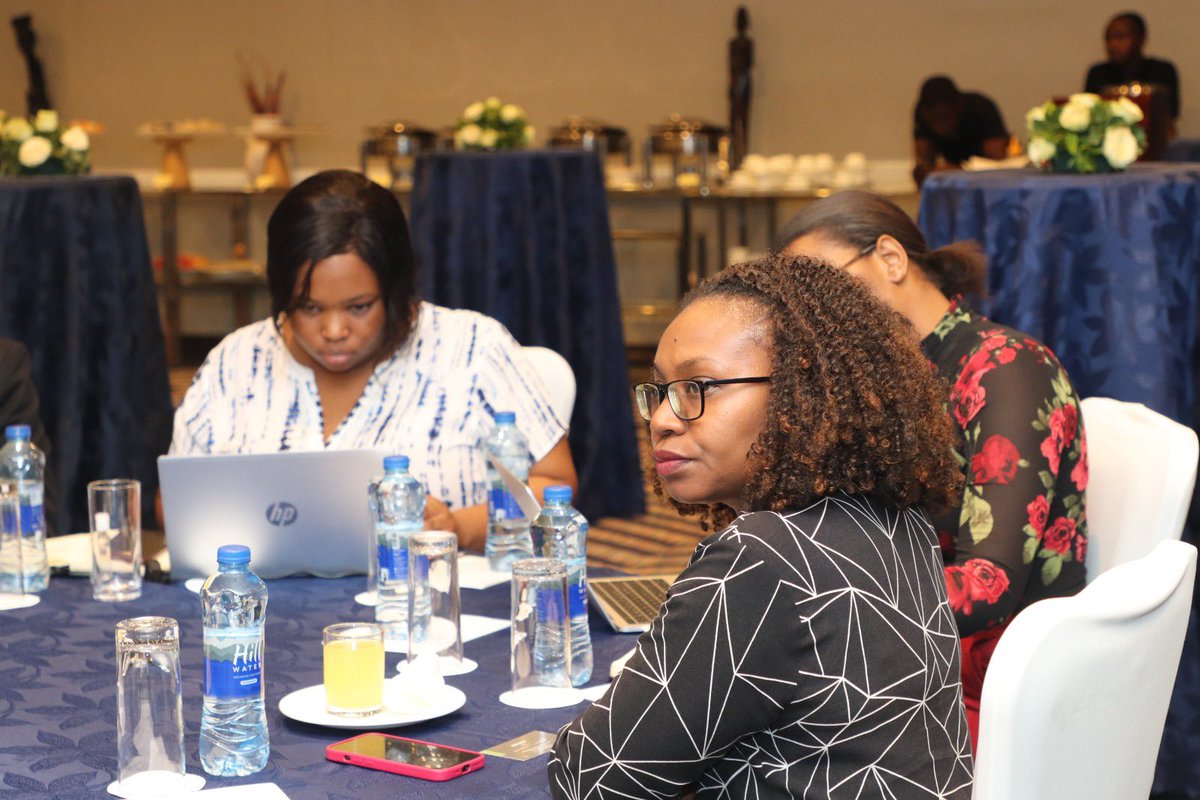 Funguo_Tz's tweet photo. P/Ship is in the DNA of what we do, and as evidence of this, @undptz , through the @Funguo_Tz with support from the @EUinTZ , signed an MOU with @StanbicBankTZ to catalyze the 🇹🇿 innovation ecosystem . @UKinTanzania
#Innovation4Development #Impact #Investment https://t.co/rTAyD8IT2g
