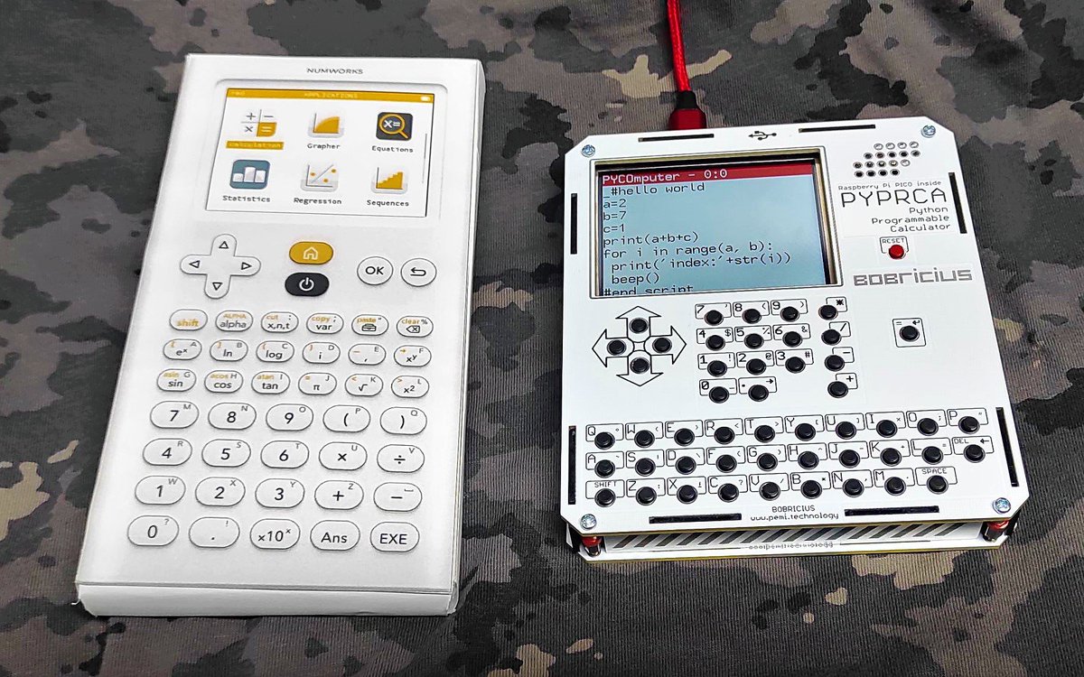 bobricius's tweet image. #PyPrCa is pocket computer
-Dimensions compared to Numworks calculator
-Look inside
-Simple quadratic equation solver

I am alive thanks to my Patreon supporters
patreon.com/bobricius