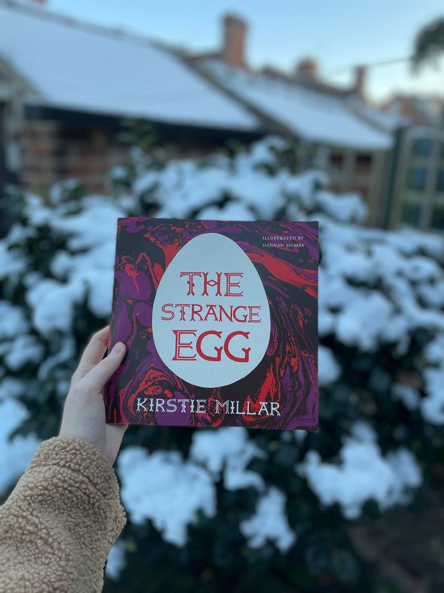 Tickets now available for April's meeting! 'The Strange Egg: metaphors for illness and pain', a creative writing workshop with @KirstieMillar will take place on Thursday 27 April (5-6pm). Free, all welcome, tickets here: eventbrite.co.uk/e/the-strange-…