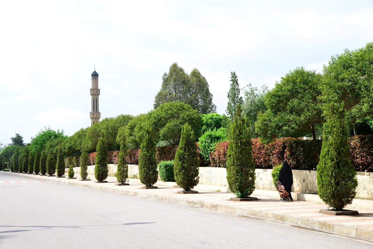 NyazAzeez's tweet photo. Great City! Erbil is becoming greener by the day, with an abundance of gorgeous gardens enhancing the city's beauty. 
Are you ready to enjoy the splendor of this thriving urban center? 🌿🌸 #Erbil #Greenery #Gardens #NatureEnthusiasts" https://t.co/L8mVpK0gfj