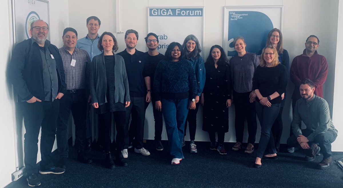 Thrilled to catch up with these amazing scholars over the last few days for our workshop on legal identity under insurgencies and unrecognised states at the @GIGA_Institute 💚🗺️