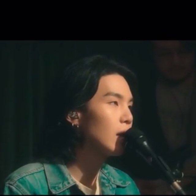 agastd_136524's tweet image. weverse 有料コンテンツでは4/28にlive clip3エピソードが見れるってことよねっ
 #SUGA_Road_to_D_DAY 
 #Live_Clip
 #사람