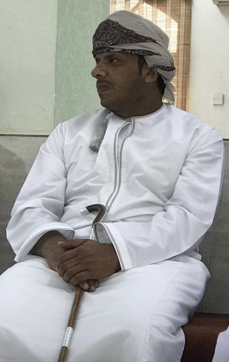 asaherr2008's tweet photo. أتصفح الألبومات فيشعل الأمس صورهم وتقوم قيامة المكان
إن لبعضهم رائحة  تلامس الآذان للتتقارع السيوف ويعلوا صهيل الخيول
لطالما سابقوا الزمن قبل أن يرحلوا
كانوا معراجاً للأرواح إلى البيوت الأرحب
لقد تتابعوا في الرحيل
يا شوق الأماكن لهم
يا عطش الدروب وحرقة شجر الضّفاف
رحمة الله عليهم https://t.co/lGbLImS6Aq
