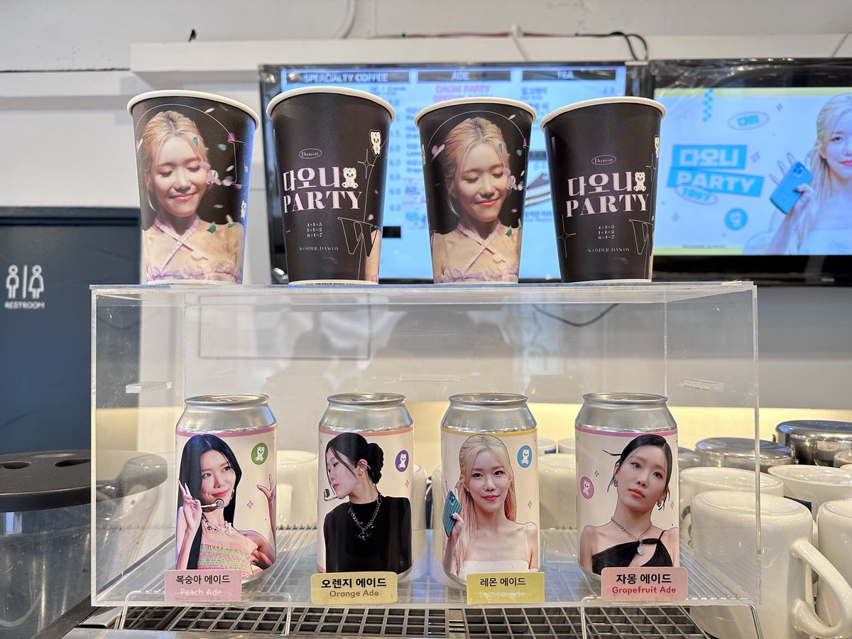 🔔공지🔔

다오니 파티 이벤트는 내일부터 시작됩니다🎉
많은 방문 부탁드립니다!(⁎⁍̴̛ᴗ⁍̴̛⁎)🥳
감사합니다~

❥ 시간-𝟚𝟛.𝟘𝟜.𝟙𝟝~𝟚𝟛.𝟘𝟜.𝟙𝟟
❥ 장소-카페 무라노
❥ 드레스코드-화이트&amp;블루 💙🤍

-

#다오니파티_같이놀자
#partytimewithDAONI

#다원 #DAWON