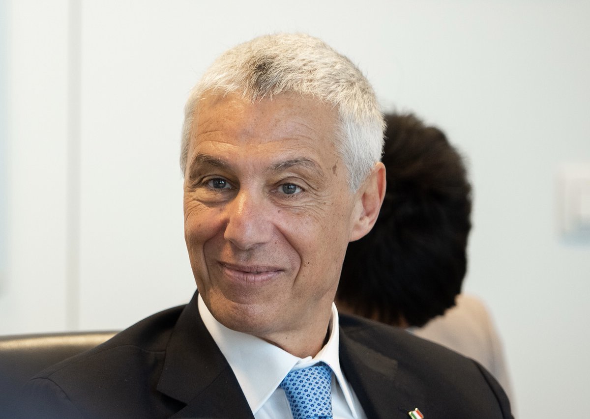 Il Vice Capo della #Polizia #VittorioRizzi presenta "Investigare 4.0" in libreria la prossima settimana #palazzoroberti #eventiapalazzoroberti #autoriapalazzoroberti #bassanodelgrappa - mailchi.mp/palazzoroberti…