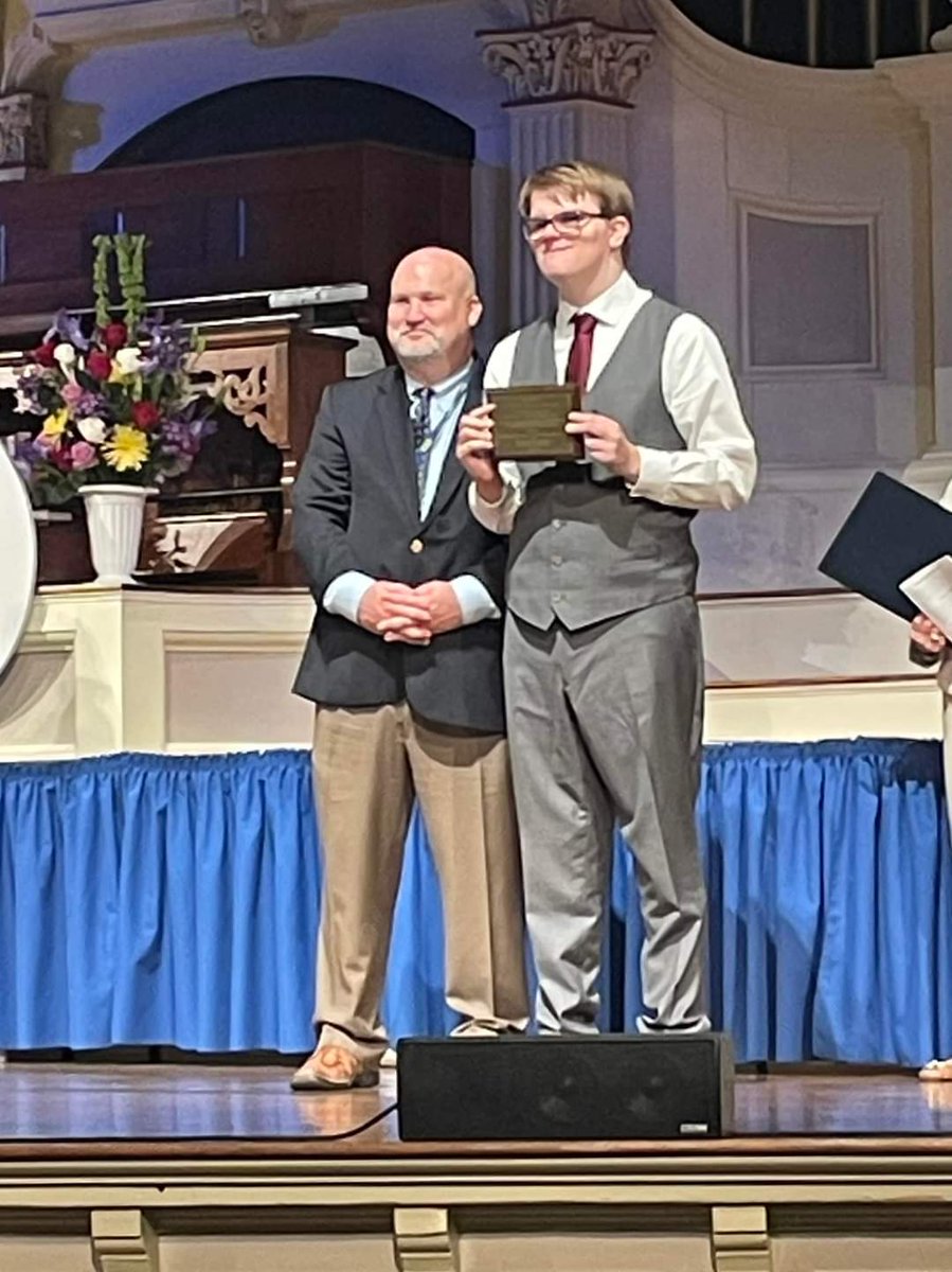 Congratulations to Jacob MacKinnon (Computer Science, 2023) who was recognized at tonight’s 37th Annual MAVA Outstanding Vocational Student of the Year Banquet at Mechanics Hall in Worcester.
#ComputerScience
#WeAreOC
Connect. Create. Inspire.