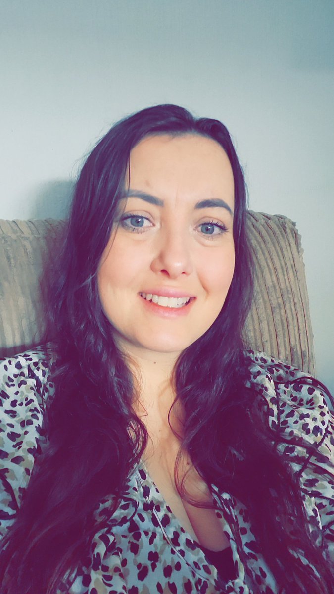 toniwells1's tweet photo. Thoroughly enjoying my 2 weeks off uni. Off for a weekend break with the family, before coming home and getting my head into my next assignment. It's all about balance (which I'm still getting to grips with) also excited to meet with my leadership coach next week 😁 #studentMHN https://t.co/IvWB3hove8