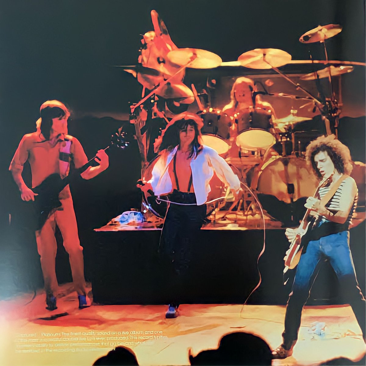 datamr_nm's tweet image. #ThrowbackYesterday

Live in Osaka Prefectural Gymnasium 1982 / Journey

When I was 17 years old, My first Live of Journey❗👍😉💖🎶🎉🎊👏👏

I had a lot of fun time‼️✌️😁

 #Journey
 #LiveinOsaka

youtu.be/f10tUOvWmlo