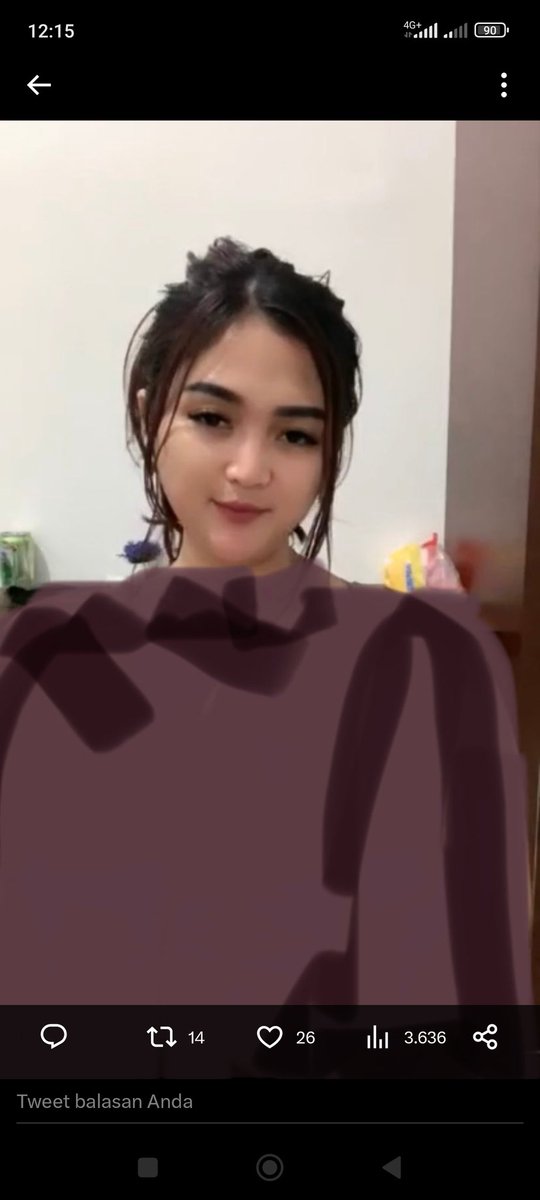 bkpppp99's tweet photo. @mbuhwes18 Ada yg tau ini siapa? https://t.co/3Vfzi1ET3v