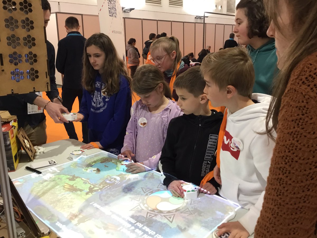 dane_nancy_metz's tweet image. Atelier #1D #eTAC : #Escapegame Reise-Pinguin et créatures fantastiques au Festival du #numérique du #TNE des #Vosges. 
#recherche
#ludification
#ÉcoleNumérique