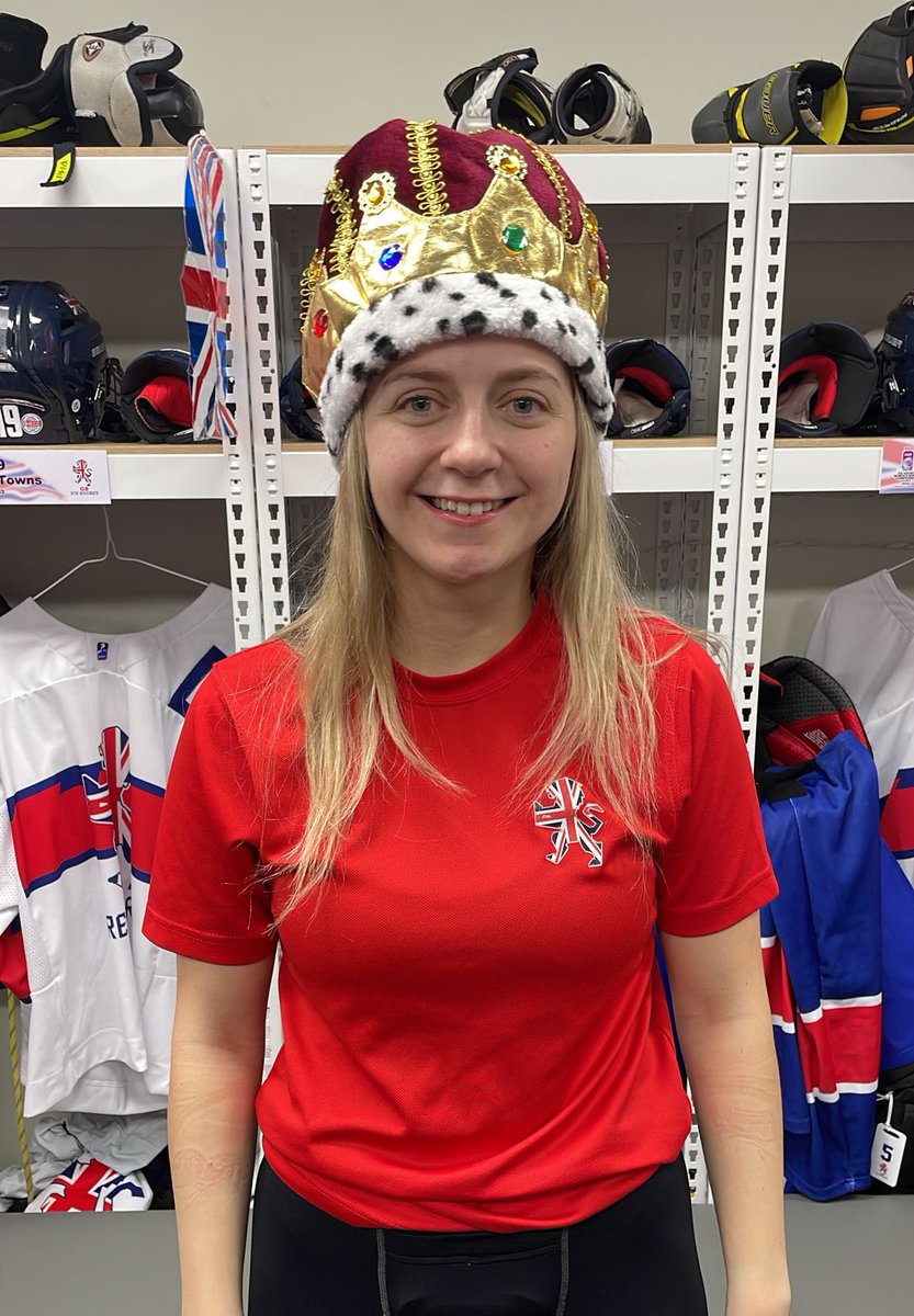 Queen of the day!👑🇬🇧