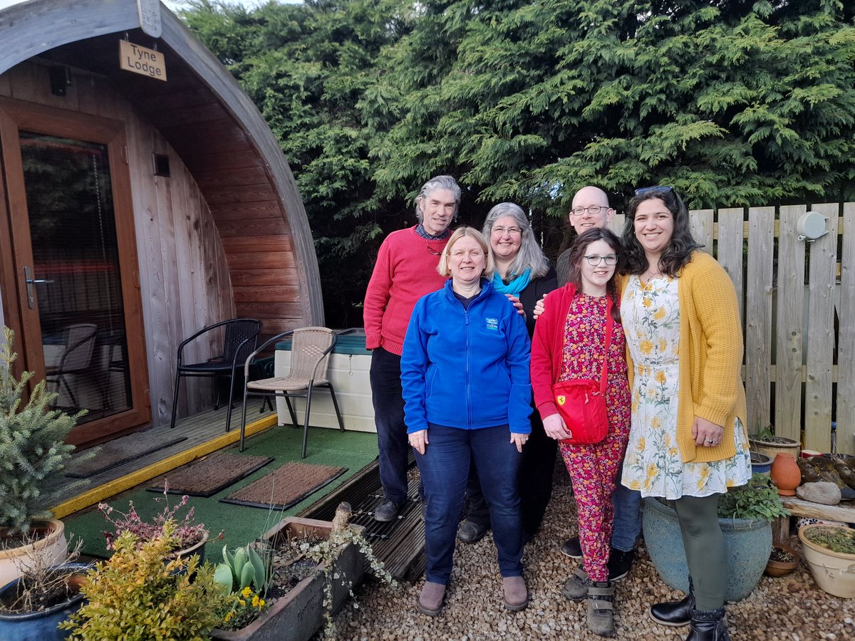 hadriansholiday's tweet photo. It has been lovely to have @minimus_latin and family staying with us this week. It was fantastic to have a catchup! Wishing them all a safe onward journey! https://t.co/76Nduql0z5