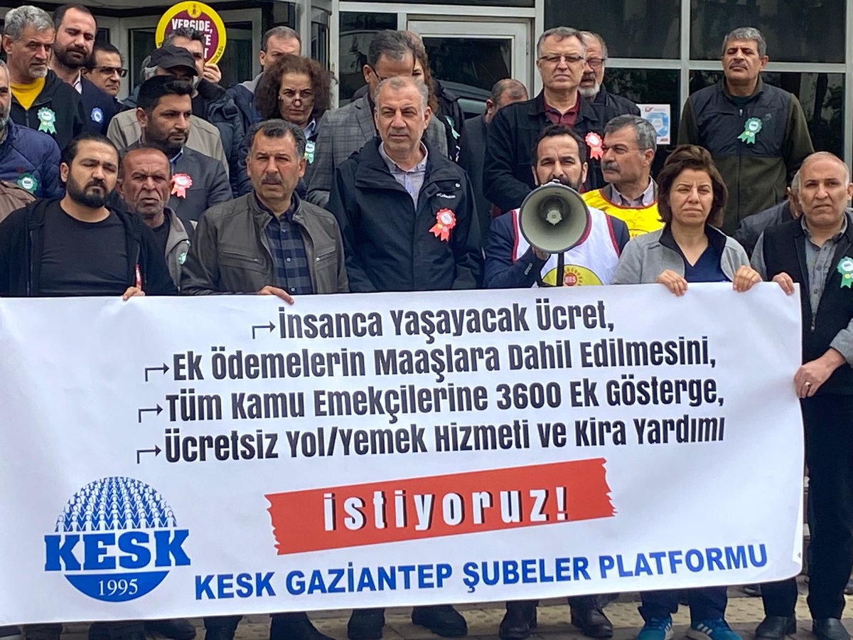 KESK Gaziantep Şubeler Platformu olarak #memuraseyyanenzam , #MemuraEkZam talepleriyle ilgili basın açıklaması gerçekleştirdik…