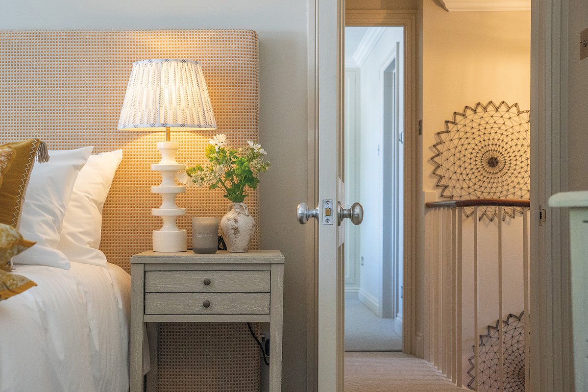 DevonHomeMag tweet media