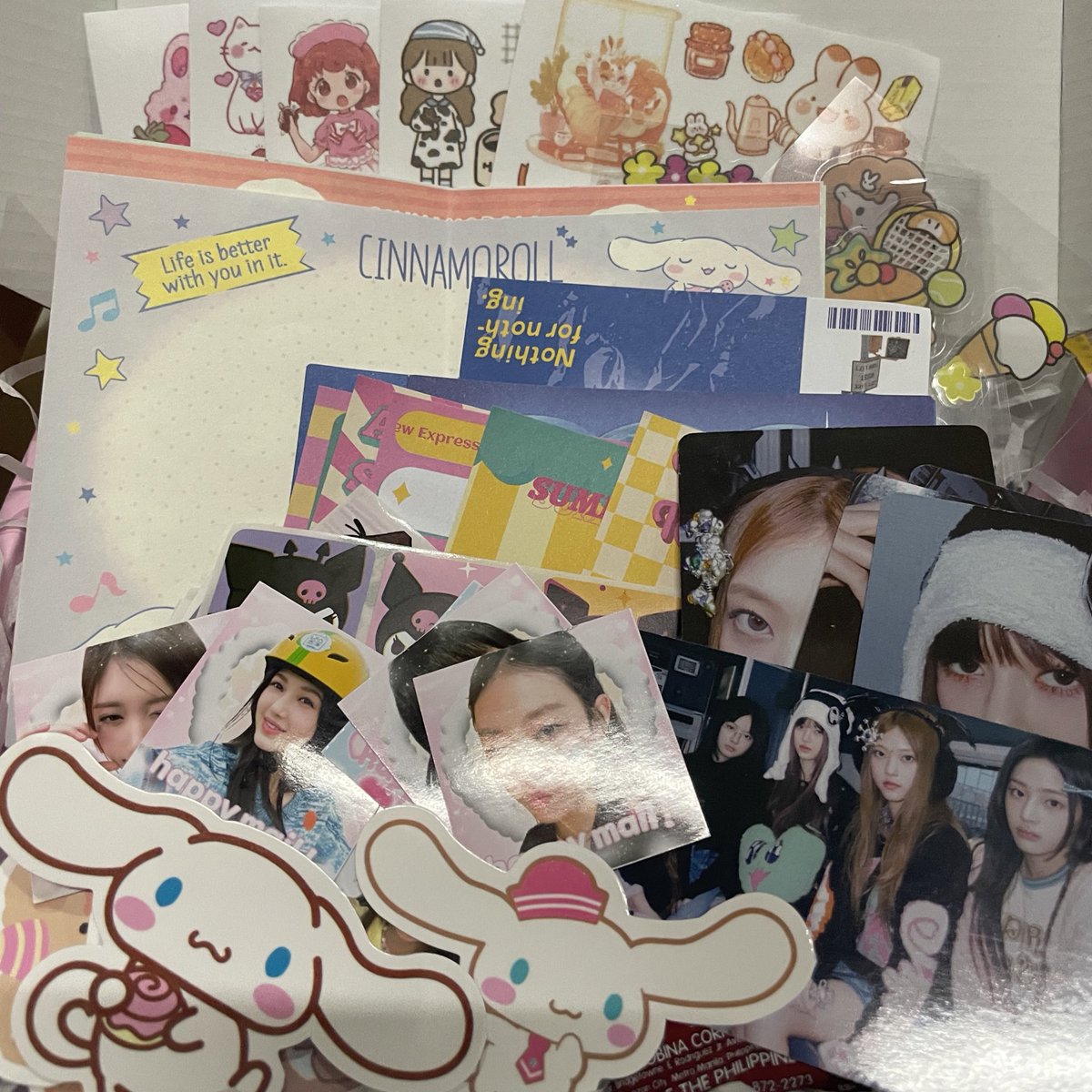 lvlywonyoo's tweet photo. love mail β‘βΈβΈ
β Λqβΰ¨β‘ΰ§β Λqβ
β§ΛΒ° what i got vs the freebies π₯Ή
super surprised when i opened this one ππ thank youuu @cai8_jiayu for these and for also letting me adopt wony
βΛβ‘β‘ https://t.co/VMXEI9qUkn