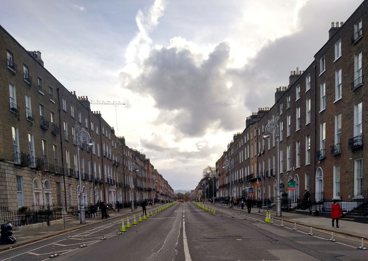 The #BidenVisit created the rare opportunity yesterday to get a photo of an empty Fitzwilliam Street Upper on Dublin's Georgian Mile #BidenInIreland