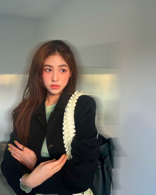 ㅤ

          ☄️. . . Sharina Elian Morgara⠀⠀
            from <a href="/leeknowmahal/">lois.</a>’s au.
                 like &amp; rt to be mutuals

ㅤ