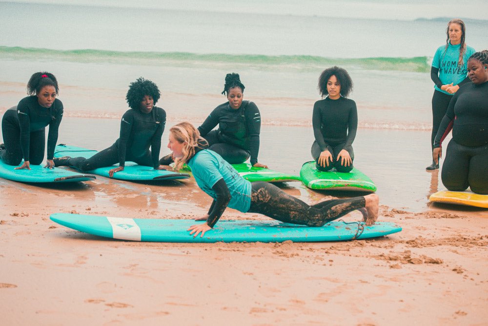 Ubuntu_Global_'s tweet photo. Being a beginner can be daunting, but having the right support can turn it into one of the best experiences of your life. A massive thank you to our #WaveWomenUK surf coaches, Kirsty, Jodie and Rohan from Women+Waves for sharing their passion for #surfing🤙🏾🏄🏾‍♀️ 🌊 https://t.co/RKgtUeqXtl