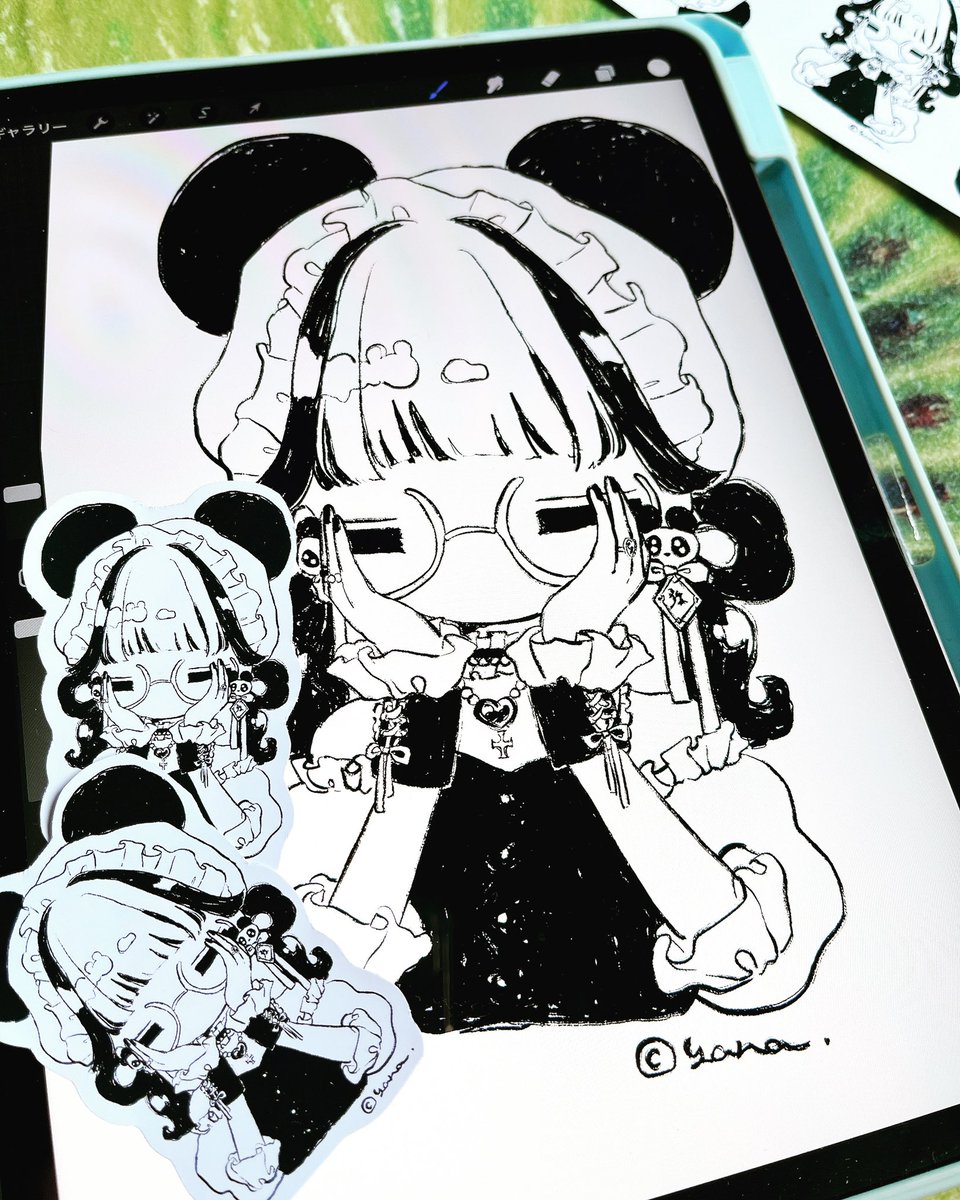明日超アートフェスに参加させていただきますー!!!🐼✨
・弥那の店
・きりん 1
配布用に🐼の子を描き下ろしました
可愛いです
ただステッカー枚数が少ししかないです😭(今から擦れる分だけすります)))))
よろしくお願いいたします🙇
#超アートフェス3 