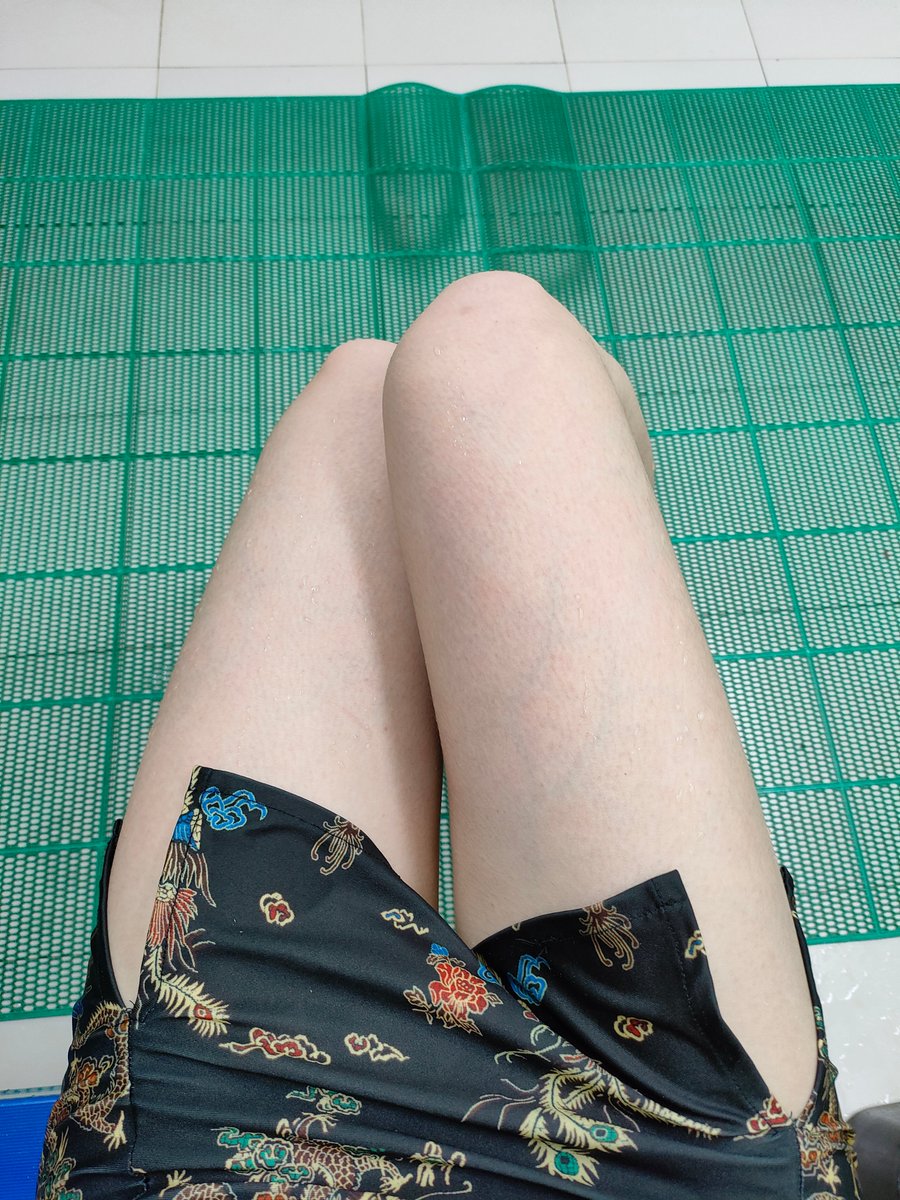 SS_7973's tweet photo. 夏天到了，是时候开始运动了 https://t.co/Ip30eHgidA