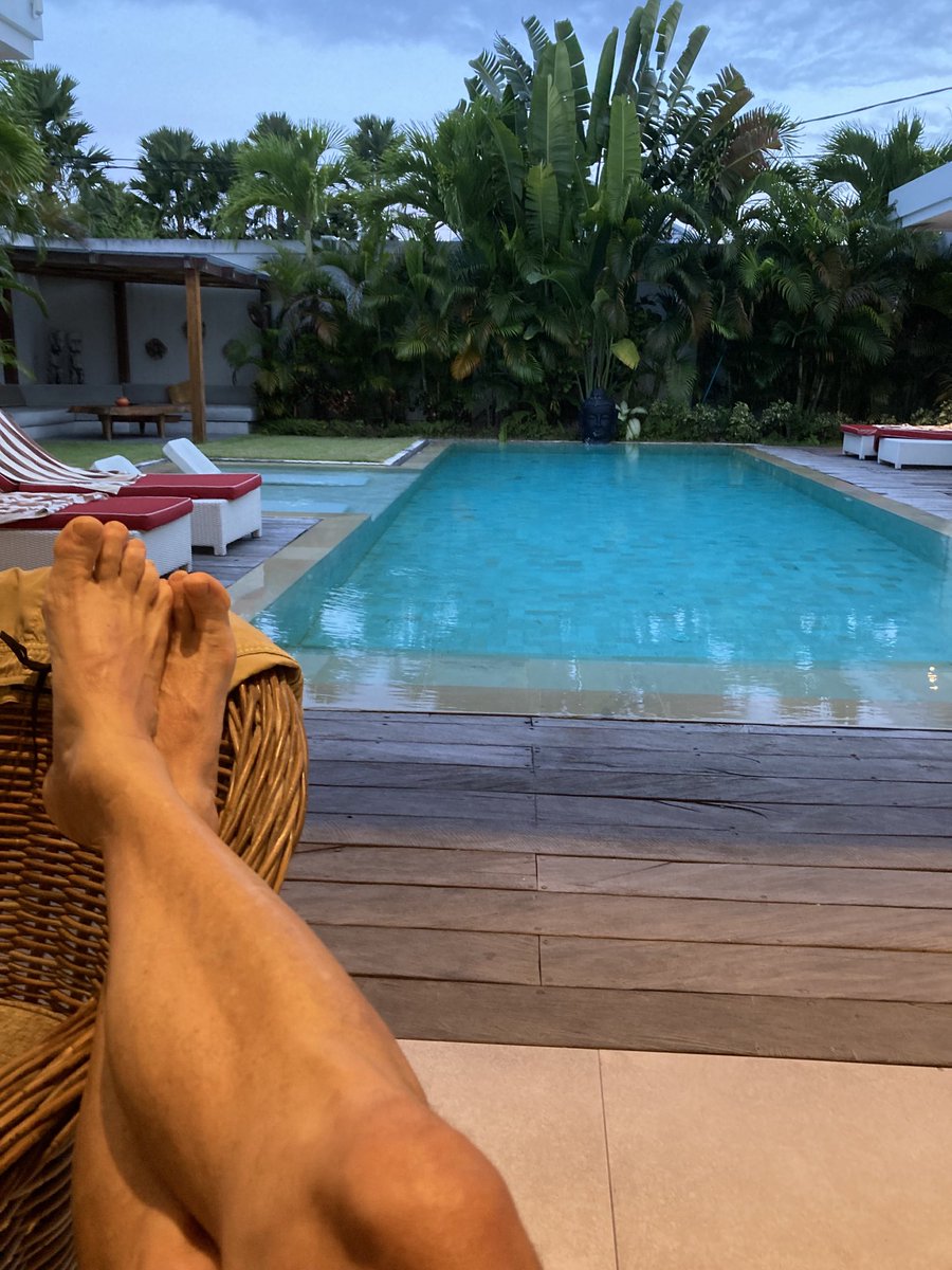 BernBurnt's tweet photo. Earthquake in East Java. Felt it in Canggu, Bali. Lights swayed a little. 6.5?
I have felt bigger. Meckering ‘68. https://t.co/VdZH9afiSD