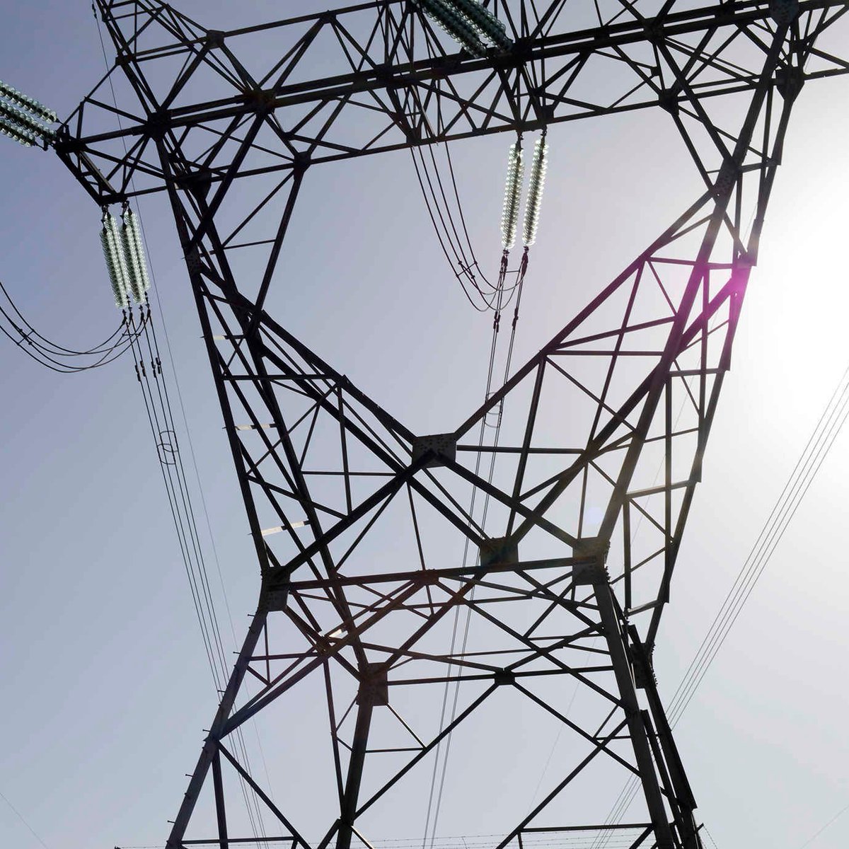 #Mozambican Electricity Company EDM✍️a contract with <a href="/edfenergy/">EDF 🇬🇧</a> group financed by a 9.35M€ grant delegated by the #EU

🎯: a reduction of the non-technical  losses of #electricity on its distribution network 

Our #PressReleased➡️bit.ly/3MHS0Te
#AFDxEU <a href="/FranceMaputo/">La France au Mozambique</a>