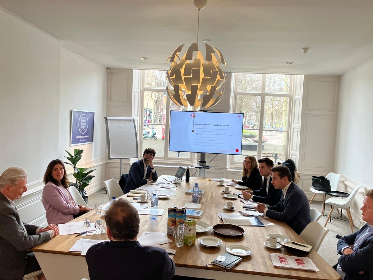 HeadFirst Group tweet media