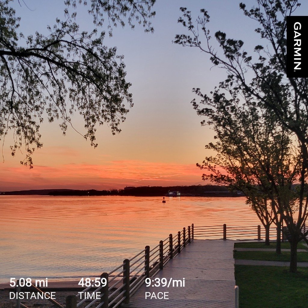 bigfootedrunner's tweet image. Early morning miles with favorable weather