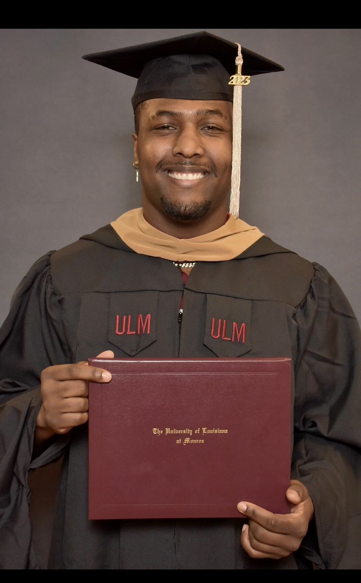 ThomasTralon52's tweet photo. GOD DID IT🙌🏾

May 13th is approaching I’ll be getting a Masters Degree in Business Administration Management. https://t.co/Ma5VK6CBGb
