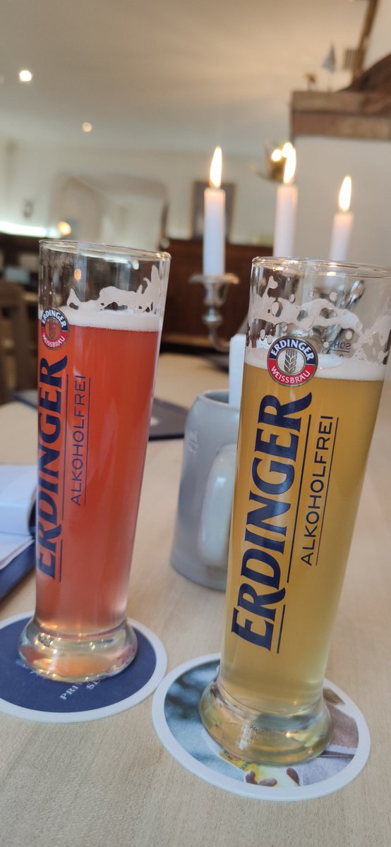 Heute sind <a href="/msiemund/">Melanie Seltmann</a> und ich die Gastgeberinnen in Vertretung für <a href="/dighum_berlin/">dighum_berlin@fedihum.org</a> beim #DH-Stammtisch im Erdinger, wir freuen uns auf Euch 😊😊.