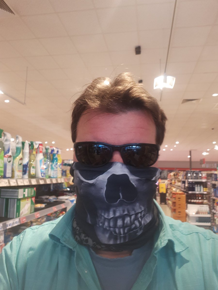Hallo,
Ich bin Steve und trage meine Maske immer beim 'einkaufen'!
#Maskebleibtauf #Maskenpflicht #MaskenpflichtJetzt