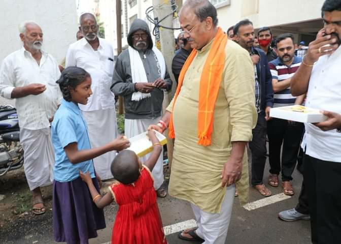 RajeshReddyMV's tweet photo. @narendramodi
@JPNadda
@AmitShah
@dpradhanbjp
@mansukhmandviya
@ArvindLBJP
Waiting for Good news from you all #ArvindLimbavaliforMahadevapura https://t.co/soAlJeBqqn