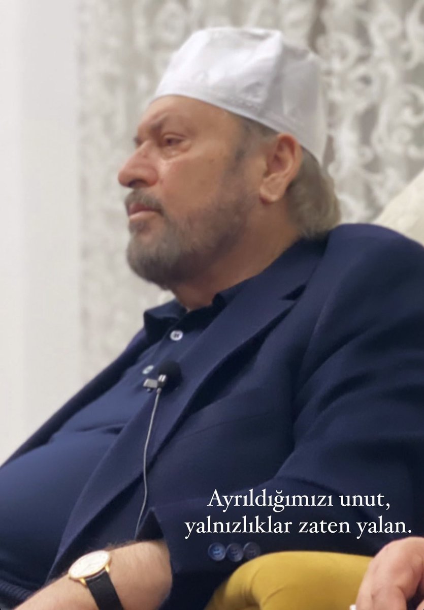 Ehli_Beytt's tweet photo. Lambada Titreyen Alev Üşüyor 
Aşk Kâğıda Yazılmıyor Mihriban 

#14Nisan ♾️ #haydarbaş ❤️ https://t.co/ThW8ilwV3S