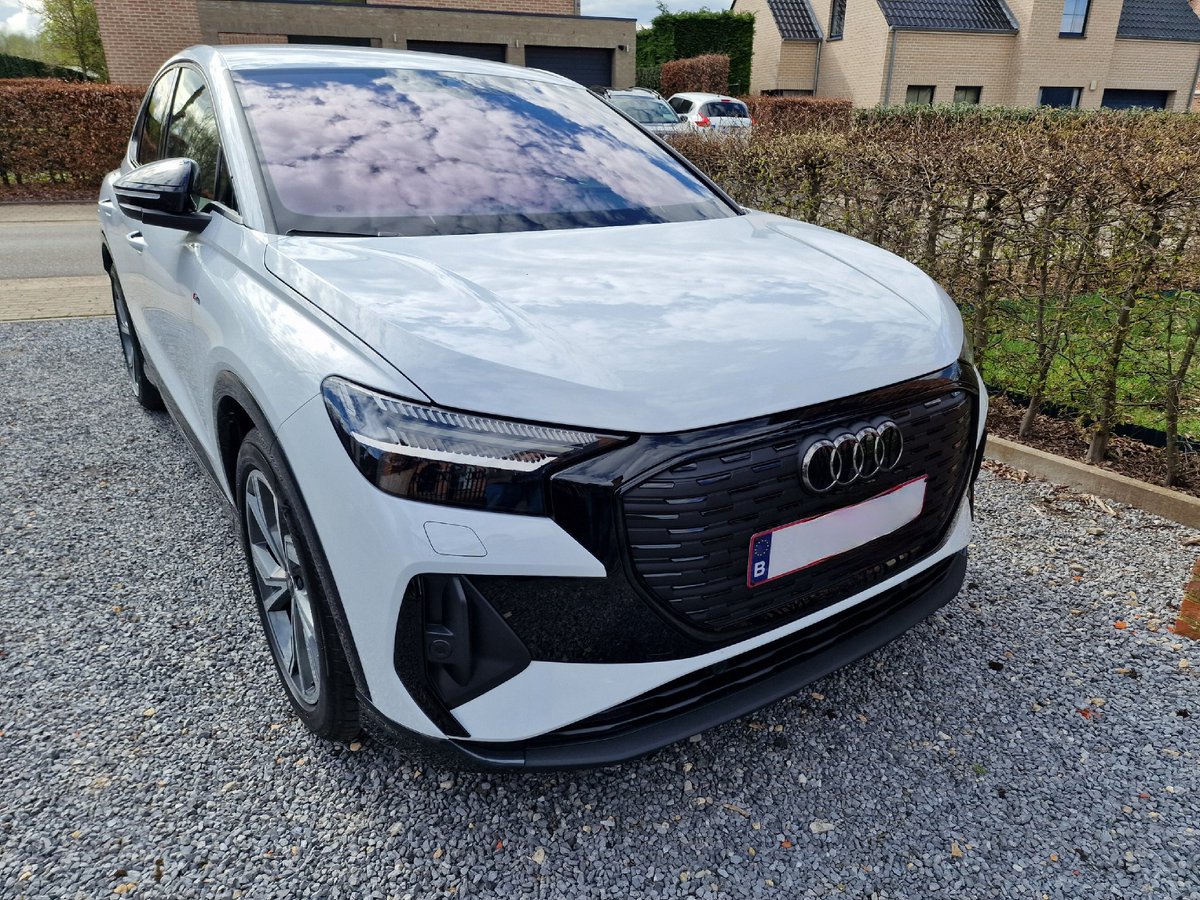 nicodegraef's tweet image. Finally. It iz tze here!