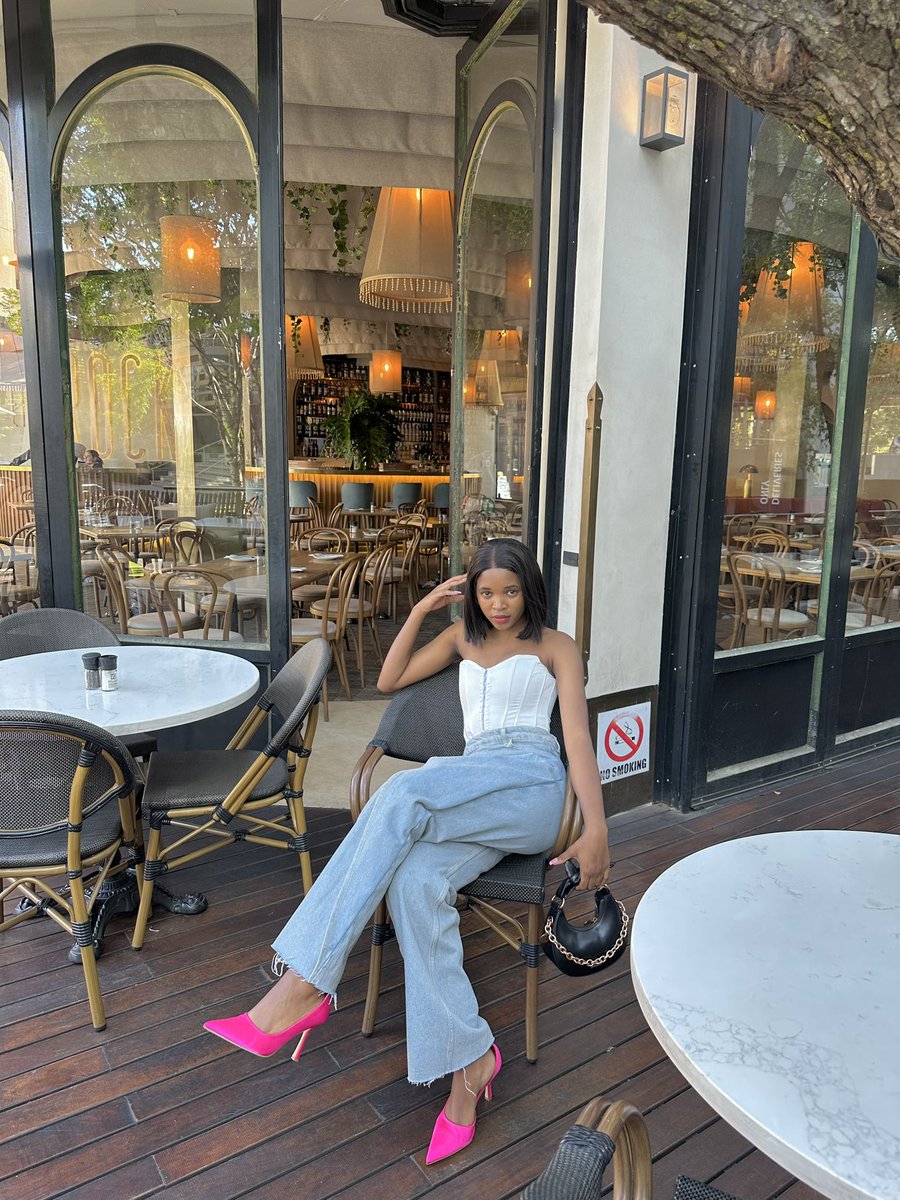 Cutie with a mission. Hottie with Ambition 

instagram.com/p/CrBV9NDoBUE/…