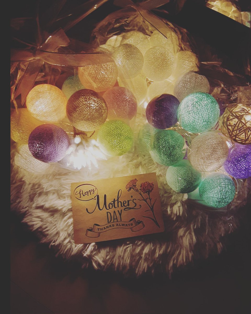 今年の #母の日 は、#5月14日 ⁡⁡
⁡母の日の #プレゼント にご入用の際は、カードをお付けいたしますので、ご購入時にお知らせ下さいませ⁡
⁡(人୨୧ᵕ̤ᴗᵕ̤)⁡#お母さんありがとう #ハンドメイド雑貨 #インテリア雑貨 #インテリアライト  #プレゼントにおすすめ  #コットンボールライト #アンマー