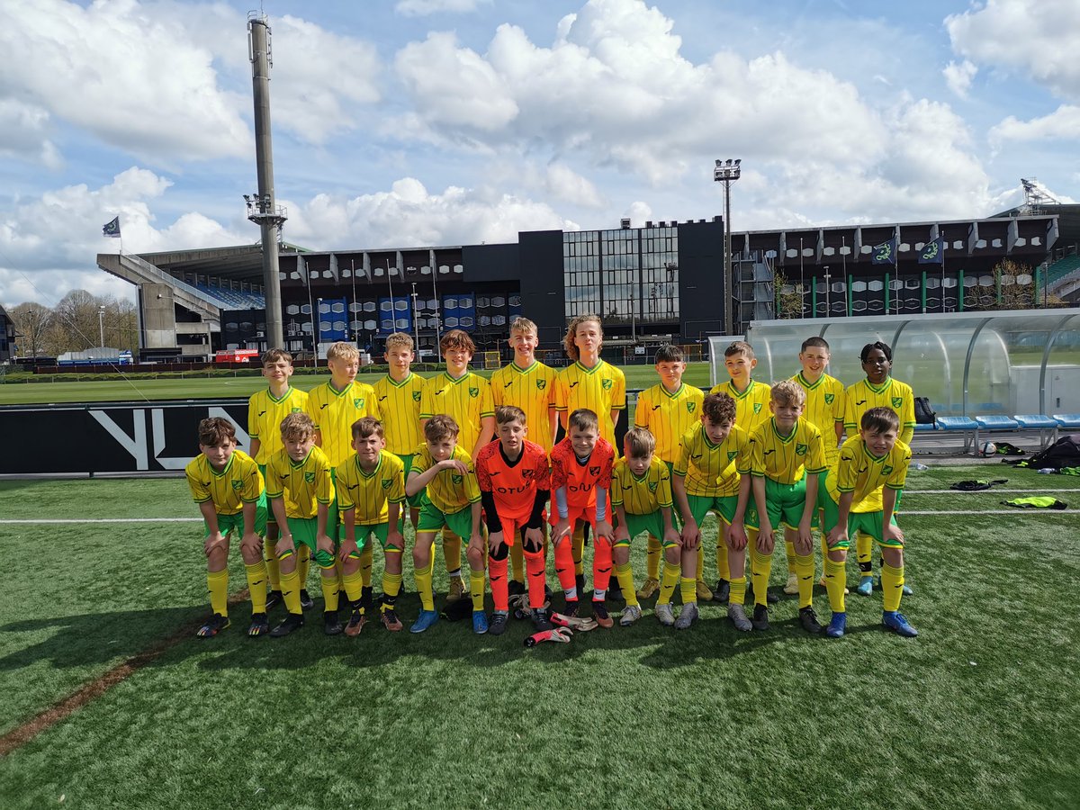 CSFFootballEd's tweet photo. TOUR | The U13 boys were invited to play Club Brugge at their training ground outside the stadium. The boys put in a great performance to round off the tour! https://t.co/2yLM3Mm8cj