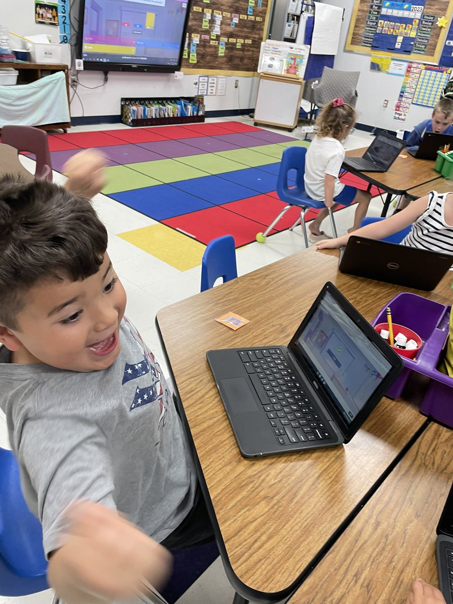 RPSMakers tweet media