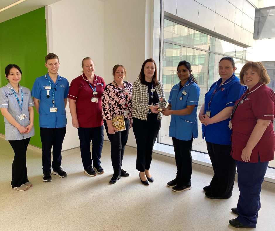 "This is testament to the high quality of patient centred care provided by the team" ❤️

Staff from Ward 4C in the Ulster Hospital have received an award marking an outstanding 573 days without any pressure ulcers on the ward 🏆

Read More 👇
bit.ly/3mDqk7t