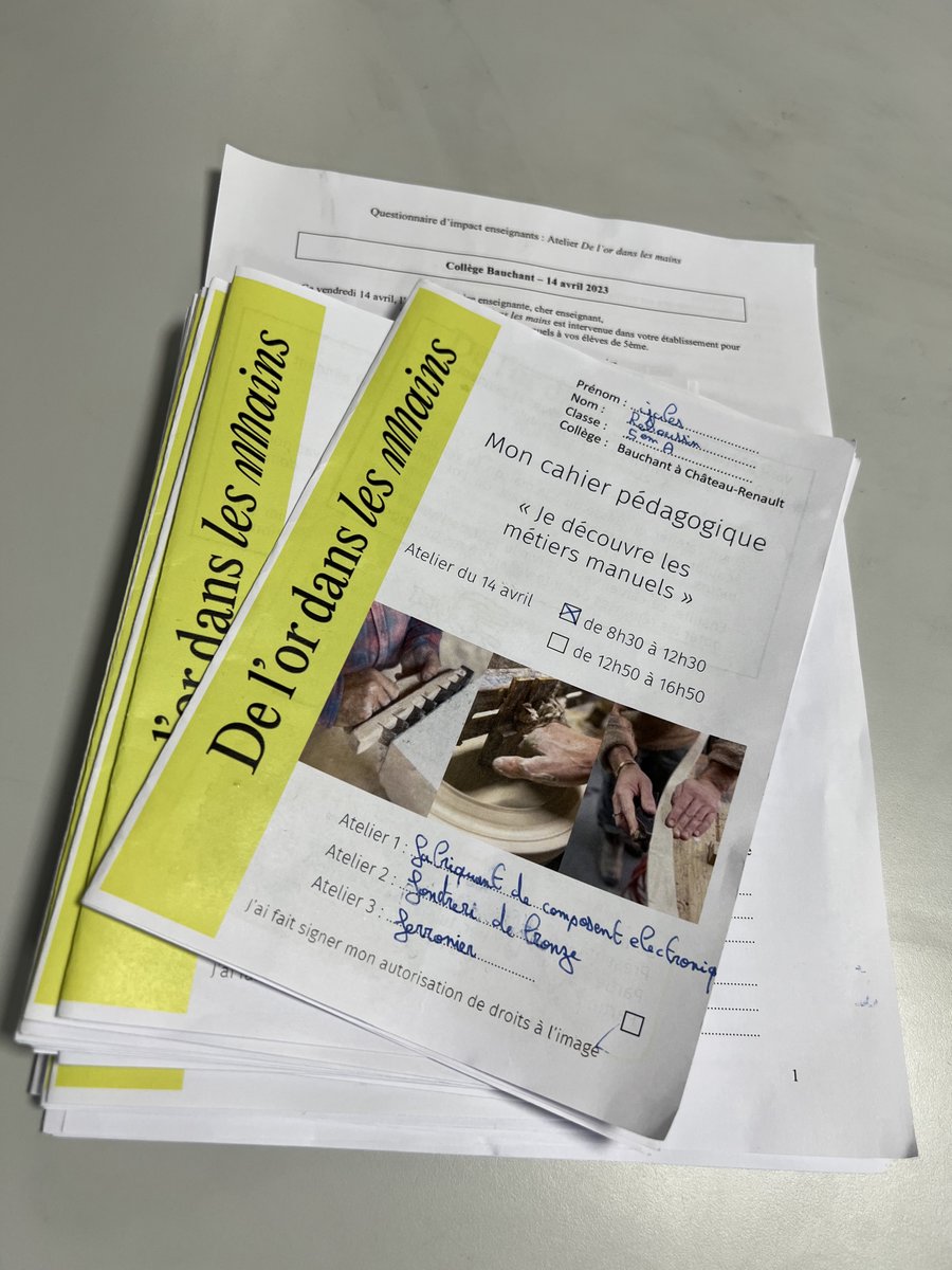 🙏 Merci à l'asso <a href="/Delordslesmains/">De l’or dans les mains</a> et aux entreprises présentes ce matin au collège André Bauchant de Château-Renault #Touraine #circo3702 pour présenter leurs #métiers aux élèves de 5e. #industrie <a href="/RadiallGroup/">Radiall</a> #BTP #MetiersdArt #Artisanat <a href="/LaFrenchFab/">La French Fab</a> 🎯 Généraliser <a href="/PapNdiaye/">Pap Ndiaye</a>