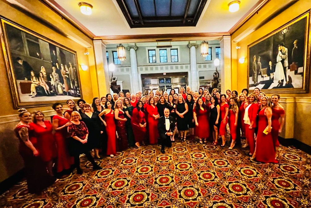 Hamilton Crimestoppers celebrates 40th anniversary in style bayobserver.ca/hamilton-crime… #Hamont #BurlON #Crimestoppers #ChiefsGala