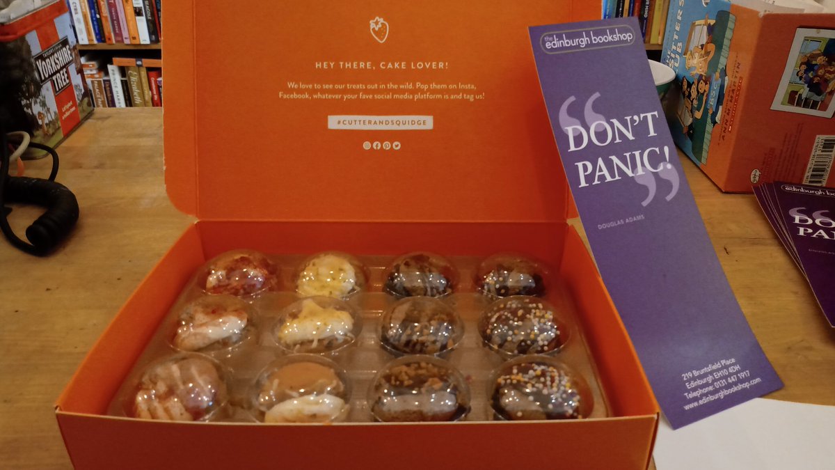 EdinBookshop's tweet photo. Huge thank you to the lovely @BloomsburyBooks crew for the #CutterAndSquidge cupcakes!! 

#cakes #books #Edinburgh https://t.co/7xeWPBDU1U