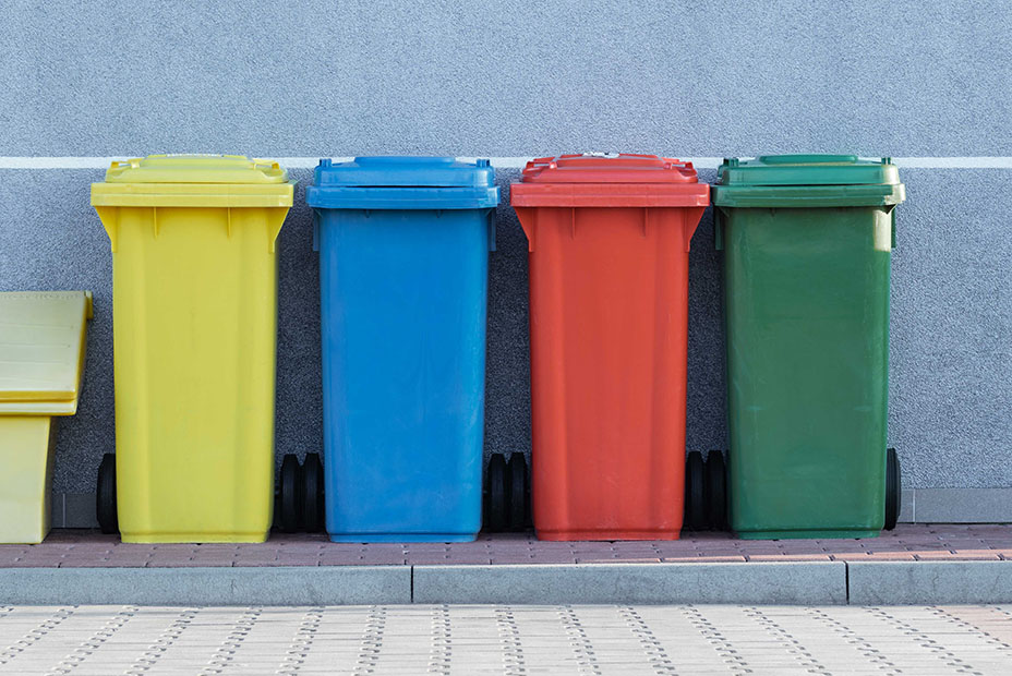 Improve the effectiveness of your email campaigns with email segmentation. Divide your list into subgroups based on demographics, behavior, interests, create content that resonates with each group. This leads to higher engagement rates &amp; better ROI. socialdefinition.co.uk/a-guide-to-ema…