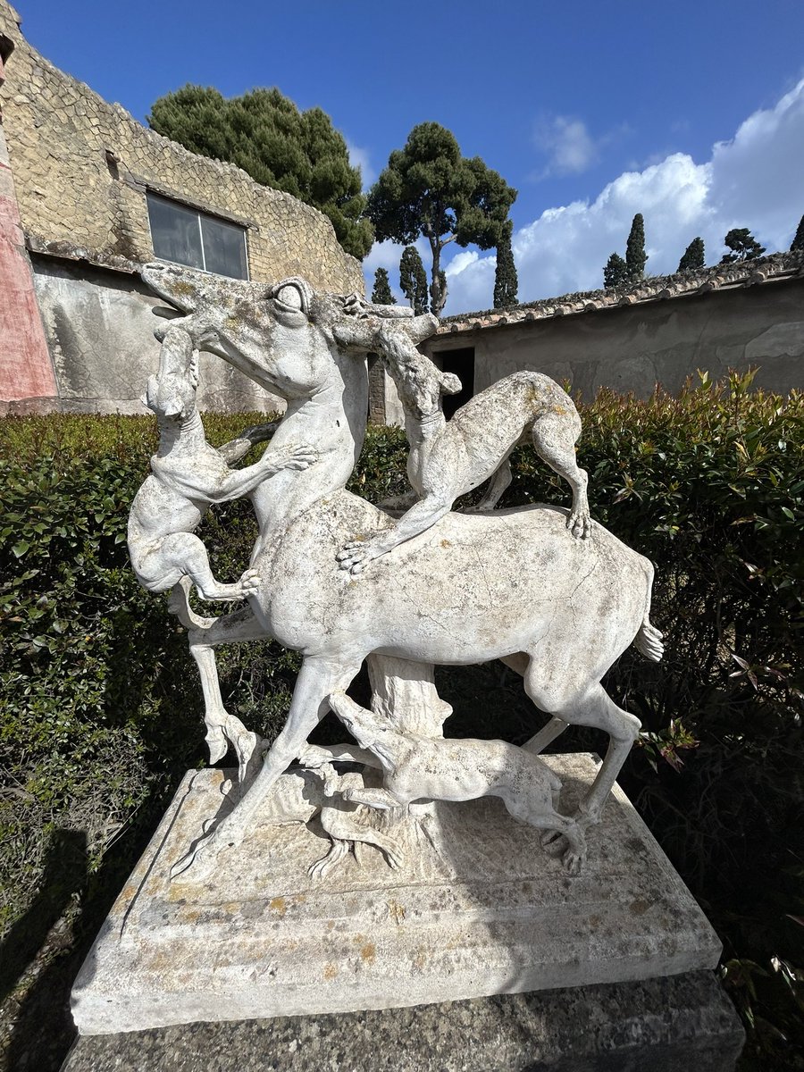 A visit to Herculaneum followed hot on the heels of Pompeii. Here it was all about the details…..the carbonised wood for the second floor joists, the painted ceilings and the ambience of the once seaside resort, the sun warmed us through…..much needed after the downpours!