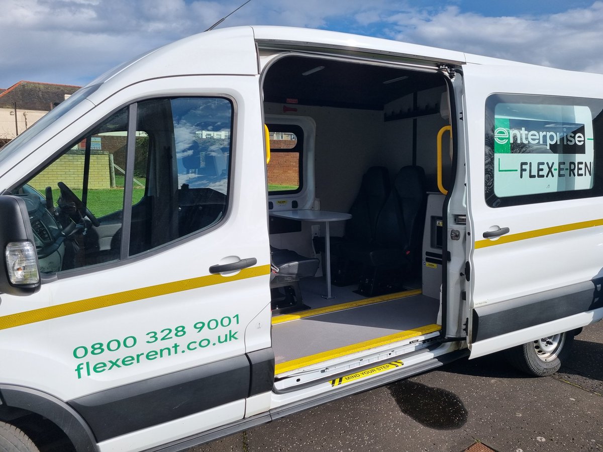Great work from Babcock agreeing to supply me a vechile 1hr before I have to pick cadets up to go wall climbing.

Unfortunately 5 cadets now missing out on a rare opportunity!

Requested a 9 seater vehicle last month and they give me a welfare unit!

<a href="/Hilda_Erasmuson/">Hilda Erasmuson</a> @Ratto_sni