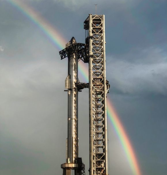 dcordovaok's tweet photo. Puede que este lunes 17 de abril empiece una nueva era en la exploración del espacio #Starship #SH7 #S24 #SpaceX https://t.co/EimtPBjmSq