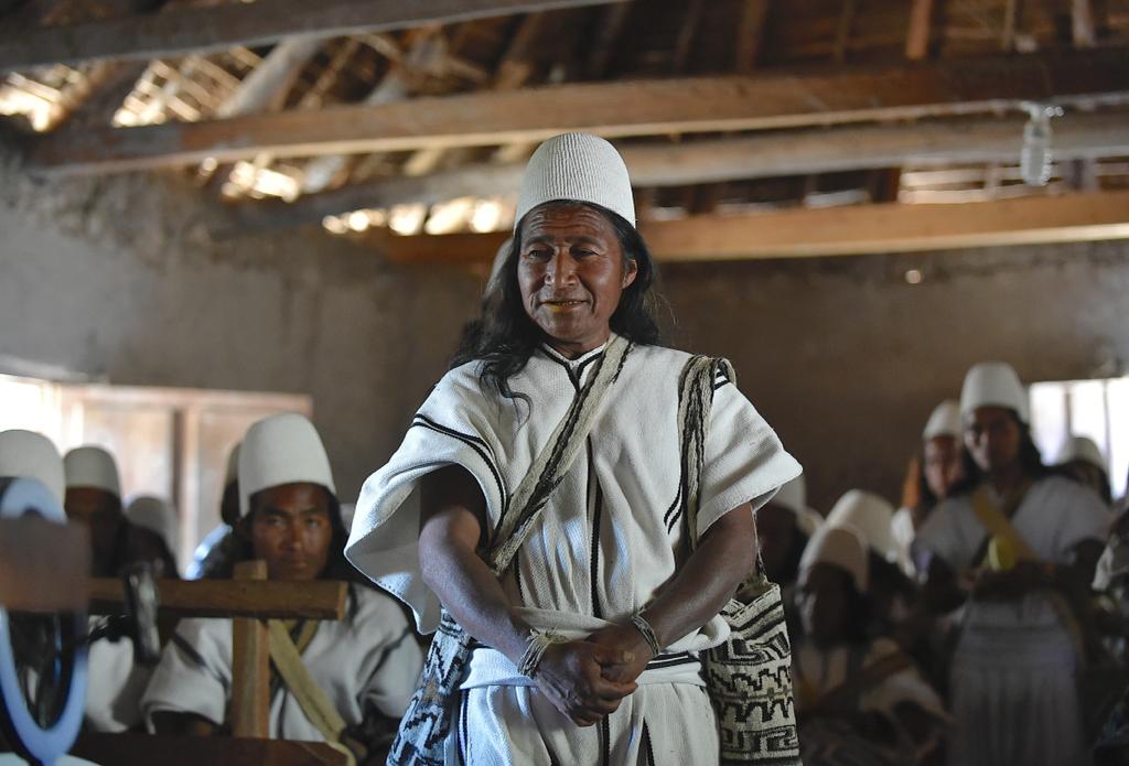 mincultura's tweet photo. @MinCultura junto a @MinInterior acompañó el Diálogo de Mamos del pueblo indígena Arhuaco, en Nabusimake, Sierra Nevada de Santa Marta. 
🧵 Hilo➡️ https://t.co/NDGrhQjg6i