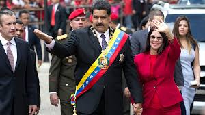 maibortpetit's tweet photo. ¿Quién cree que Maduro es  el peor de todos los que han pasado por Miraflores? ¿Por qué? https://t.co/HnF7SPxEtl